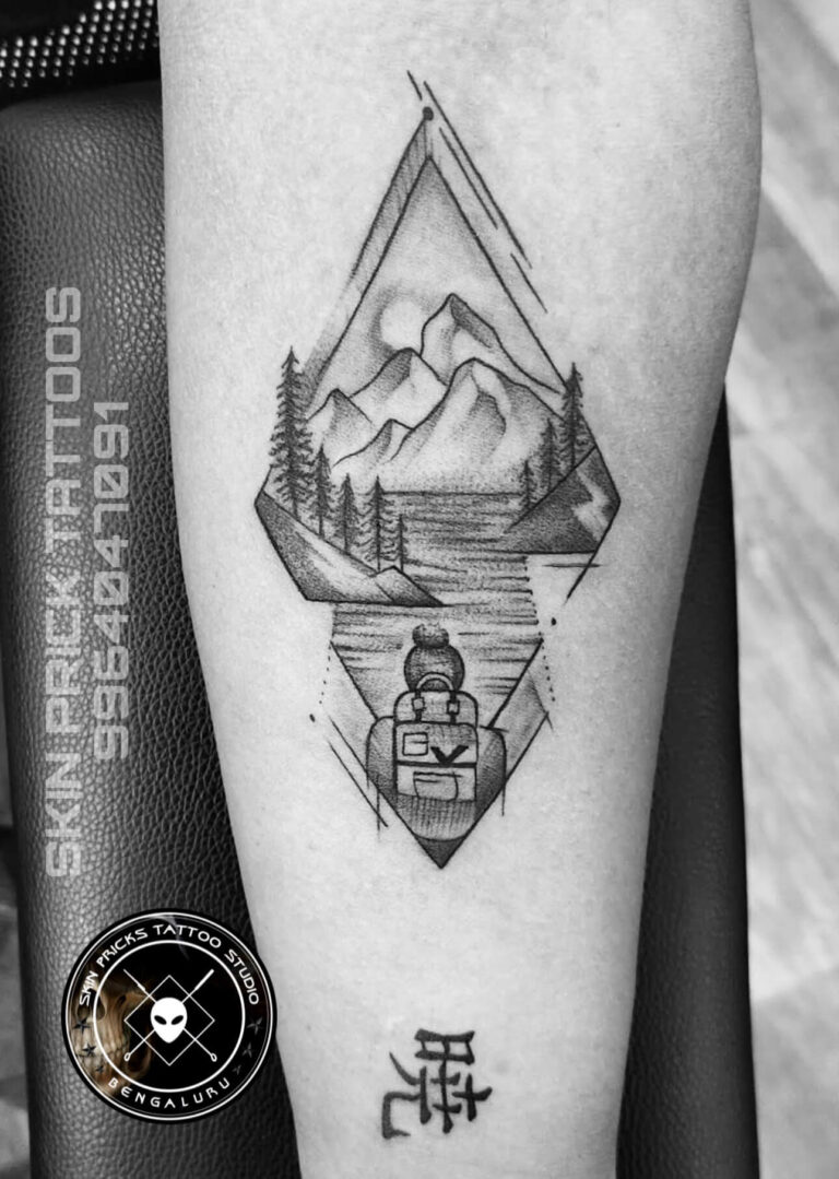 skin-pricks-geometrical-tattoo2